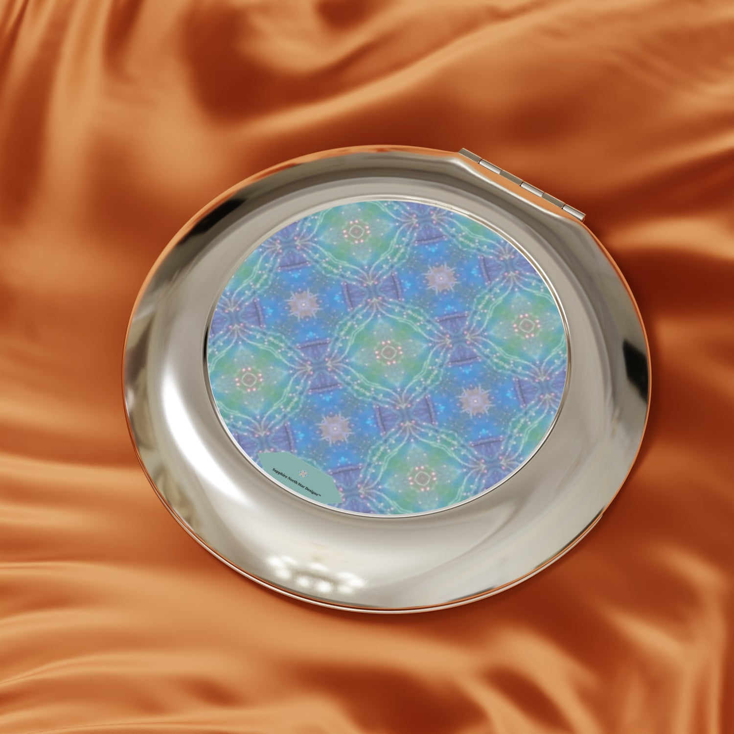 Nova Compact Travel Mirror