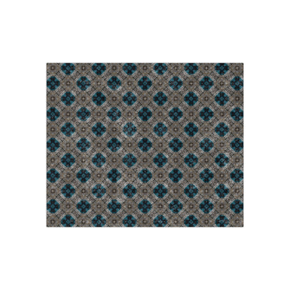 Ulloriaq Crushed Velvet Blanket